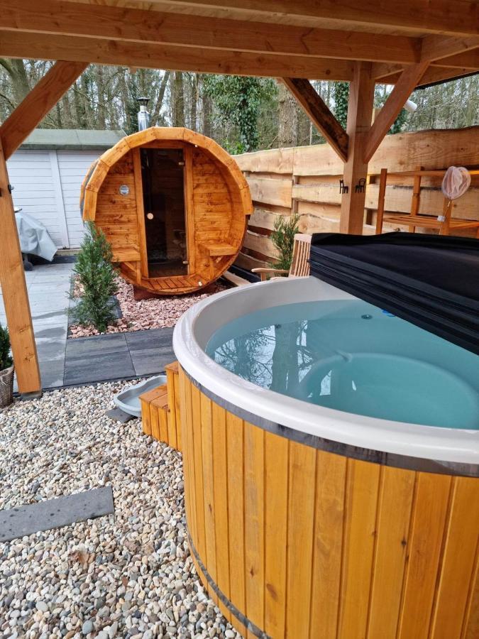 Chalet Harmony Prive Wellness Putten Exterior photo