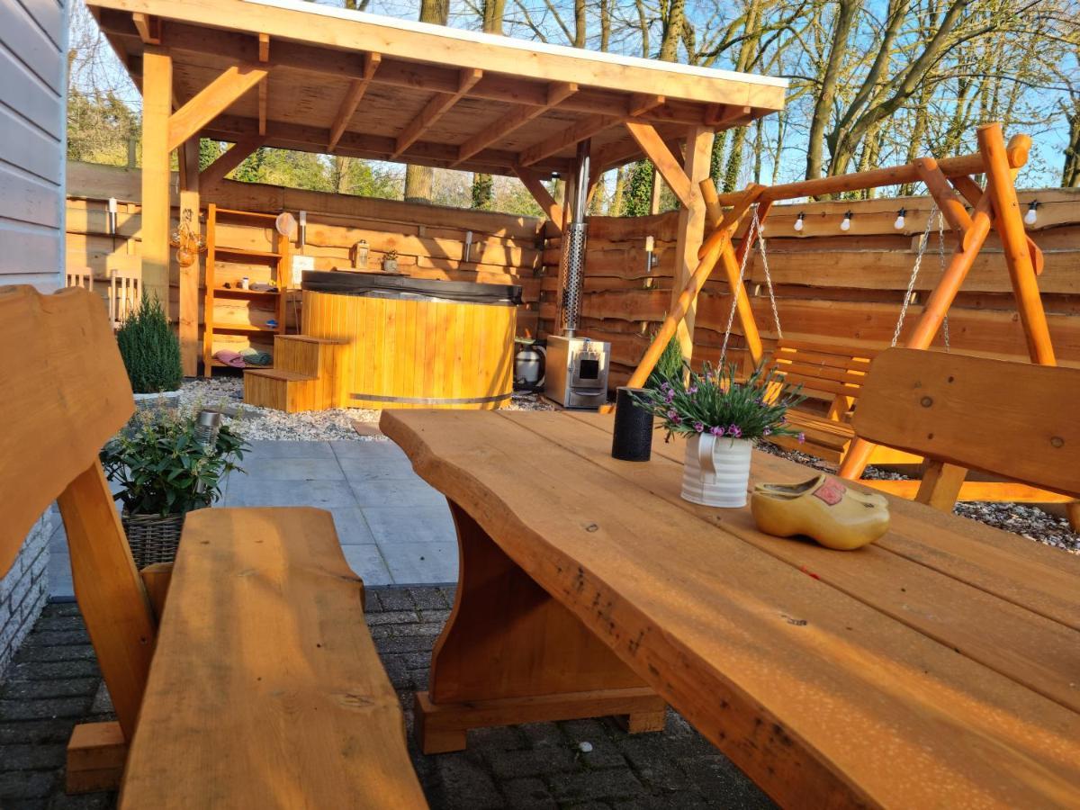 Chalet Harmony Prive Wellness Putten Exterior photo
