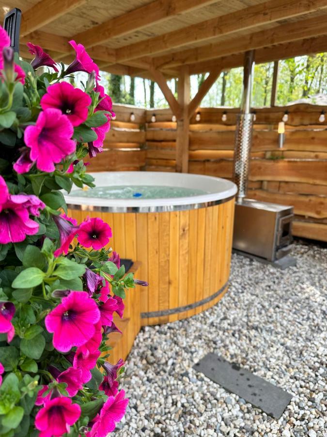 Chalet Harmony Prive Wellness Putten Exterior photo